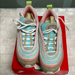 Nike Women's Multicolor Sneakers